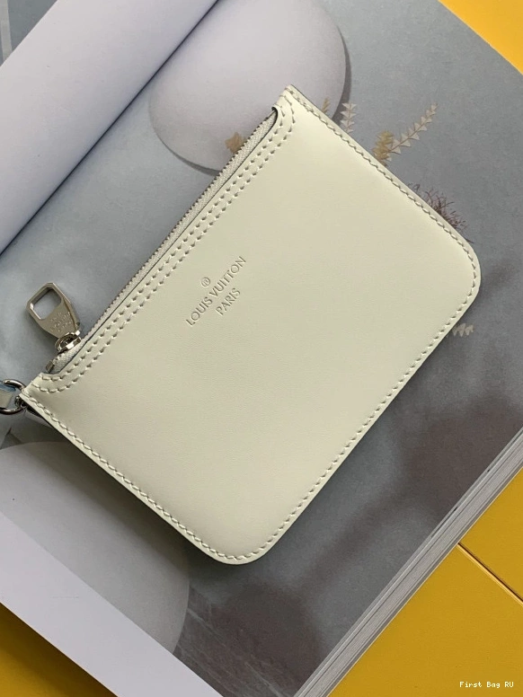 First bag ru LOUIS HINA VUITTON PM 0713